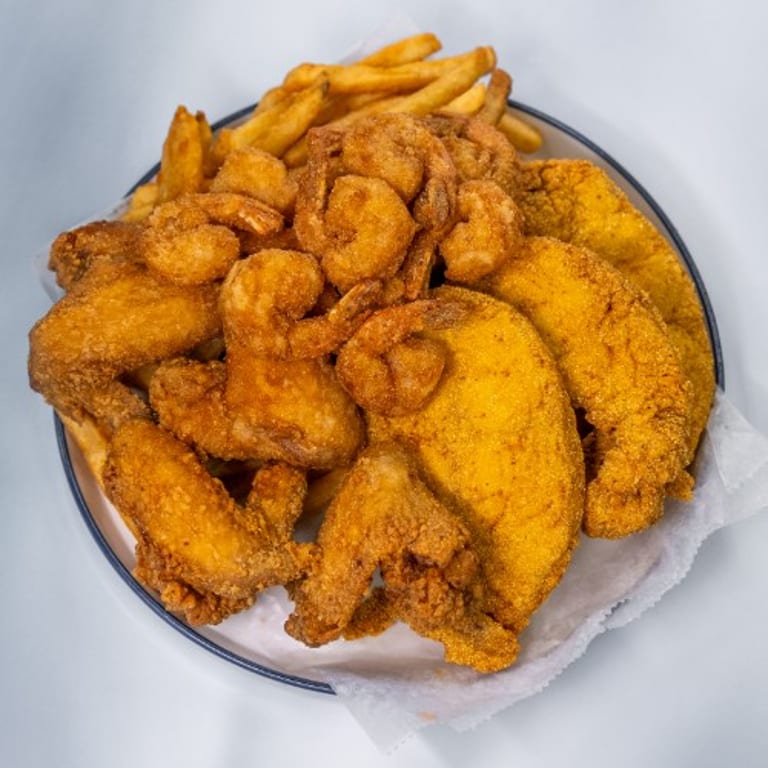 Savor Our Onion Rings